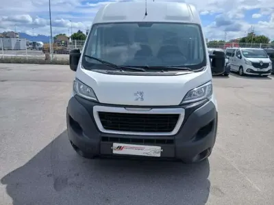 Usado Peugeot Boxer 131 CV (96 kW) 2019 Blanco Van