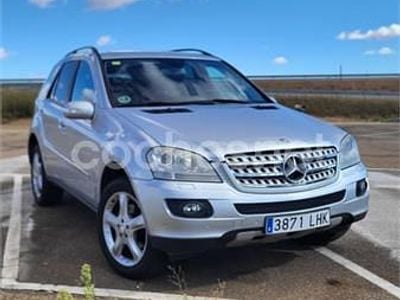 Mercedes ML320
