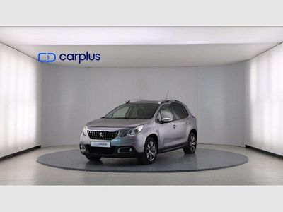 Usado Peugeot 2008 Style 110 CV (80 kW) 2016 Gris platinum (metalizado) SUV