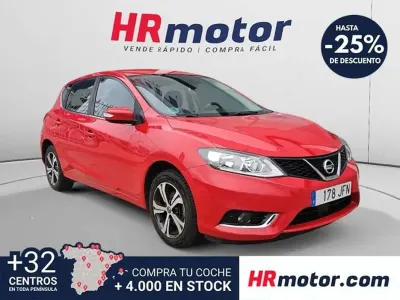 Usado Nissan Pulsar Acenta 116 HP (85 kW) 2015 Vermelho Citadino