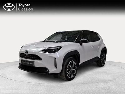 Usado Toyota Yaris Hybrid Style 115 CV (84 kW) 2021 Blanco