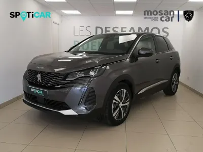 Usado Peugeot 3008 Allure 225 CV (165 kW) 2023 Gris platino SUV