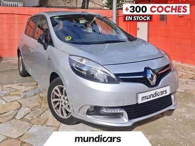 Usado Renault Scénic III LIMITED 131 CV (96 kW) 2015 Plateado Monovolumen