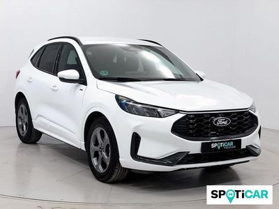 Usado Ford Kuga ST-Line 150 CV (110 kW) 2025 Blanco SUV