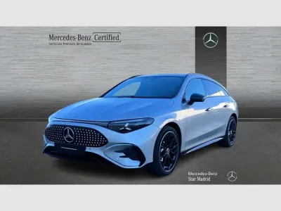 Usado Mercedes CLA250e Shooting Brake 200 kW (272 CV) 2026 Plateado Familiar