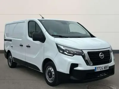 Usado Nissan Primastar 110 CV (80 kW) 2022 Blanco Monovolumen