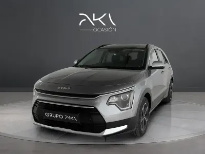 Usado Kia Niro 129 CV (94 kW) 2025 Gris SUV