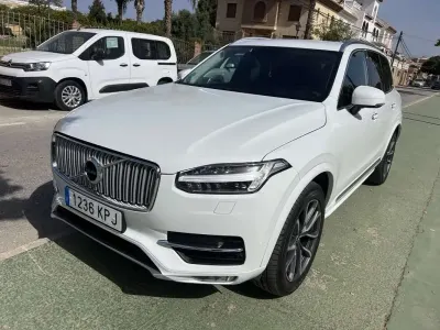Usado Volvo XC90 Momentum 235 CV (172 kW) 2018 Blanco SUV