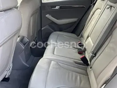 Usado Audi Q5 180 CV (132 kW) 2010 Gris / plata SUV