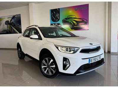 Usado Kia Stonic 120 CV (88 kW) 2021 Blanco SUV