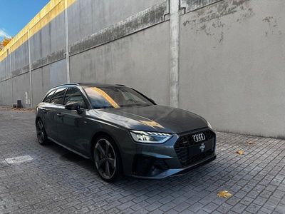 Usado Audi A4 265 CV (194 kW) 2021 Gris / plata Familiar