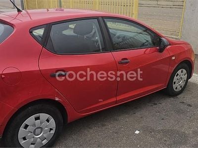Rojo Usado 2011 Seat Ibiza Reference Berlina | 6200 € (Precio justo)