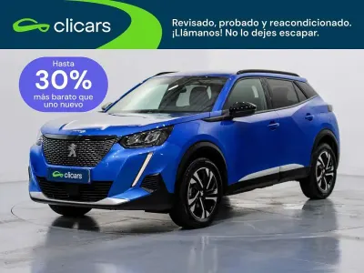 Usado Peugeot 2008 Allure 131 CV (96 kW) 2022 Azul SUV