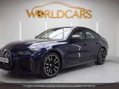 Usado BMW i4 Comfort Edition 400 kW (544 CV) 2023 Azul Berlina