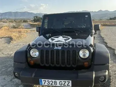 Usado Jeep Wrangler Unlimited Rubicon 177 CV (130 kW) 2010 Negro SUV