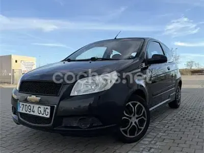 Usado Chevrolet Aveo LS 84 CV (61 kW) 2008 Negro Berlina