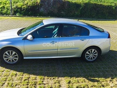 Gris / plata Usado 2012 Renault Laguna III Dynamique Berlina | 8990 € (Un poco caro)