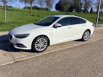 Usado Opel Insignia Innovation 165 CV (121 kW) 2019 Blanco Berlina