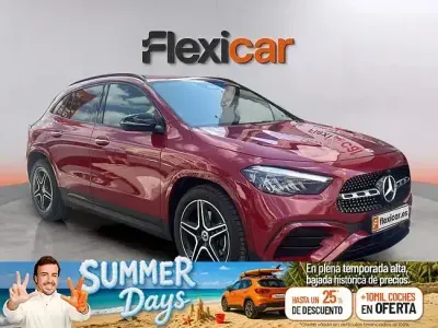 Usado Mercedes GLA200 150 CV (110 kW) 2025 Rojo SUV
