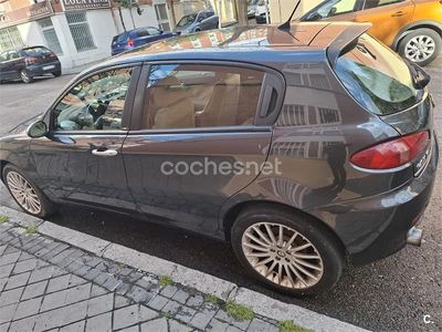 Alfa Romeo 147