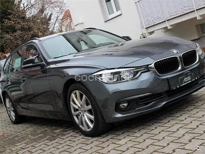 Usado BMW 330 Comfort Edition 252 CV (185 kW) 2018 Gris / plata Familiar