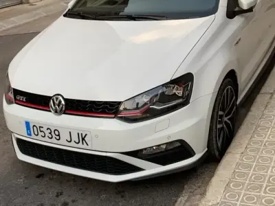 Usado VW Polo Style 192 CV (141 kW) 2015 Blanco Berlina