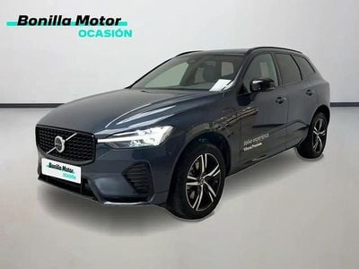 Begagnad Volvo XC60 Core 350 HK (257 kW) 2022 Blå SUV