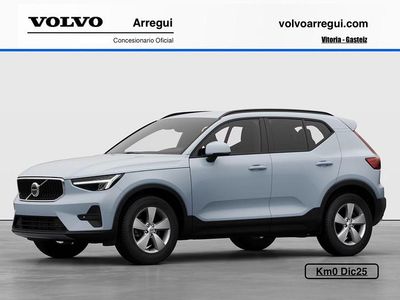 Blanco Nuevo 2025 Volvo XC40 SUV | 33.990 € (Precio justo)