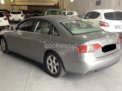 Gris / plata Usado 2009 Audi A4 Berlina | 10.800 € (Un poco caro)