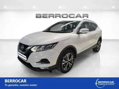 Usado Nissan Qashqai Style Edition 140 CV (102 kW) 2020 Blanco SUV