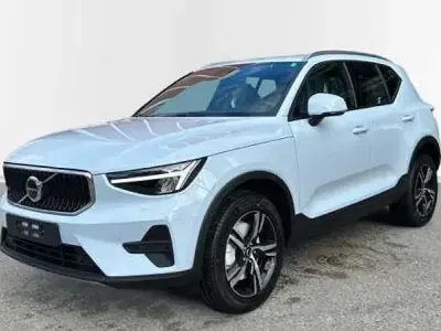 Nuevo Volvo XC40 Core 2026 Azul SUV