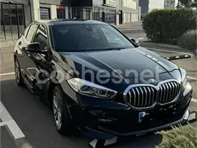 Usado BMW 118 150 CV (110 kW) 2024 Negro Berlina