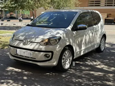 Usado VW up! 75 CV (55 kW) 2012 Blanco Utilitario