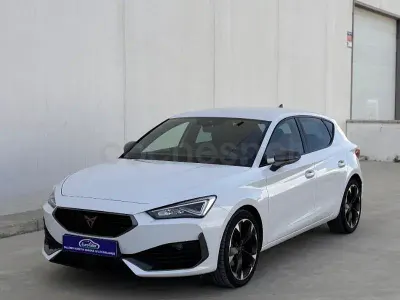 Occasion Cupra Leon 150 PK (110 kW) 2024 Wit Sedan