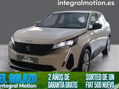Usado Peugeot 3008 Active 130 CV (95 kW) 2022 SUV