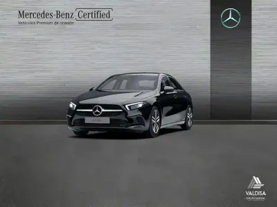 Usado Mercedes A180 136 CV (100 kW) 2022 Negro noche Berlina