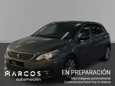 Usado Peugeot 308 Allure 100 CV (73 kW) 2020