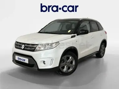Usado Suzuki Vitara 120 CV (88 kW) 2015 Blanco SUV