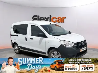 Usado Dacia Dokker Essentiel 95 CV (69 kW) 2021 Blanco Monovolumen
