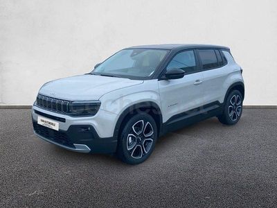 Ny Jeep Avenger Summit 100 HK (73 kW) 2025 Grå SUV