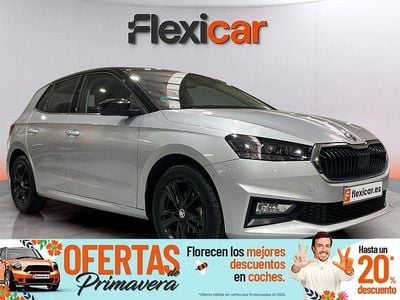 Usado Skoda Fabia Ambition 110 CV (80 kW) 2022 Gris Berlina