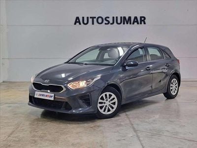 Usado Kia Ceed 120 CV (88 kW) 2018 Gris Utilitario