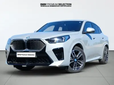 Usado BMW iX2 Comfort Edition 150 kW (204 CV) 2025 Gris SUV