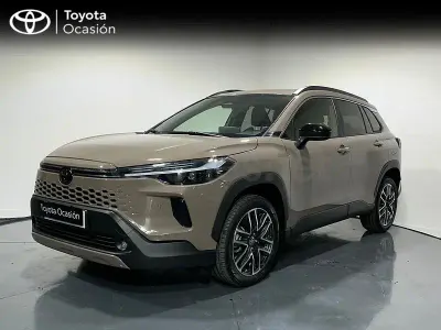Usado Toyota Corolla Cross Style 140 CV (102 kW) 2025 Marrón SUV