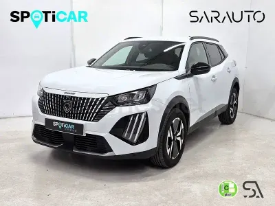 Usado Peugeot 2008 Allure 100 CV (73 kW) 2025 Blanco SUV