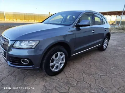 Usado Audi Q5 190 CV (139 kW) 2015 Gris SUV