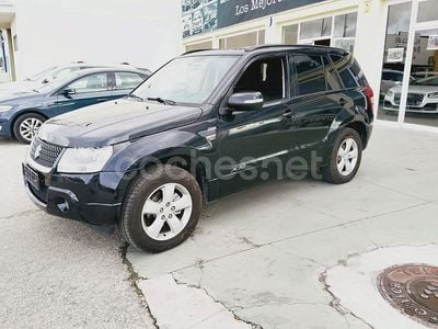 Usado Suzuki Grand Vitara 129 CV (94 kW) 2012 Negro SUV