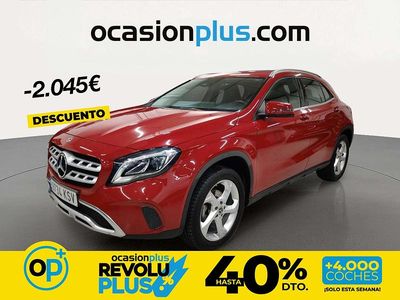 Usado Mercedes GLA180 122 CV (89 kW) 2019 Rojo SUV