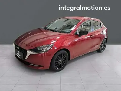 Usado Mazda 2 Homura-Line 75 CV (55 kW) 2023 Rojo Utilitario