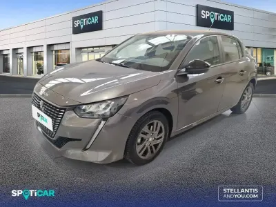 Usado Peugeot 208 Active 101 CV (74 kW) 2022 Gris Utilitario